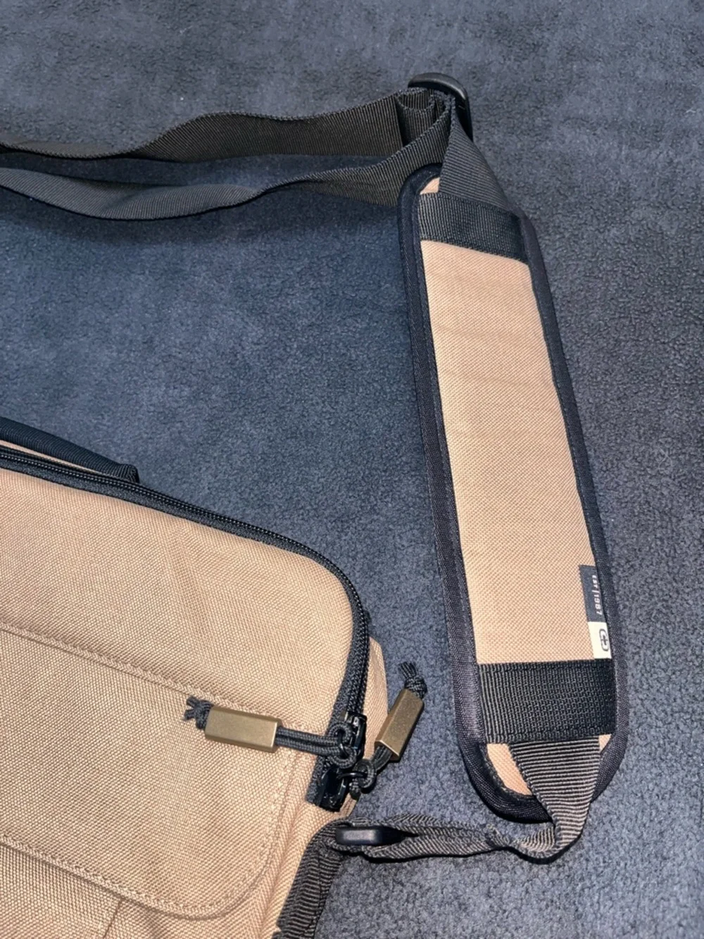 NWOT OGIO Ruck Slim Case, a messenger-style laptop bag designed for most 15-inch